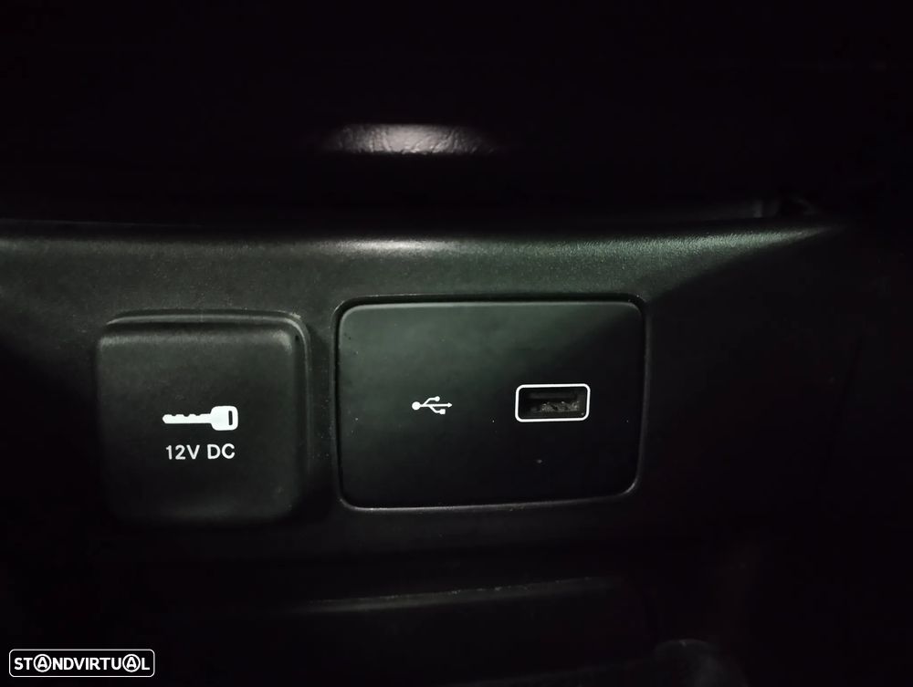 Fiat Tipo Station Wagon 1.3 Multijet Life - 29