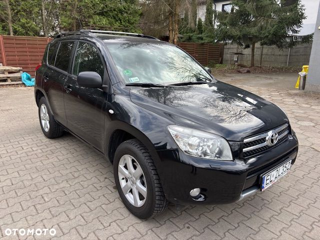 Toyota RAV4 2.0 VVT-i Prestige - 1