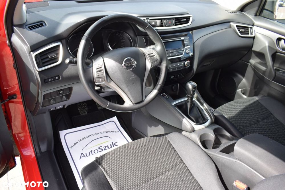 Nissan Qashqai - 14