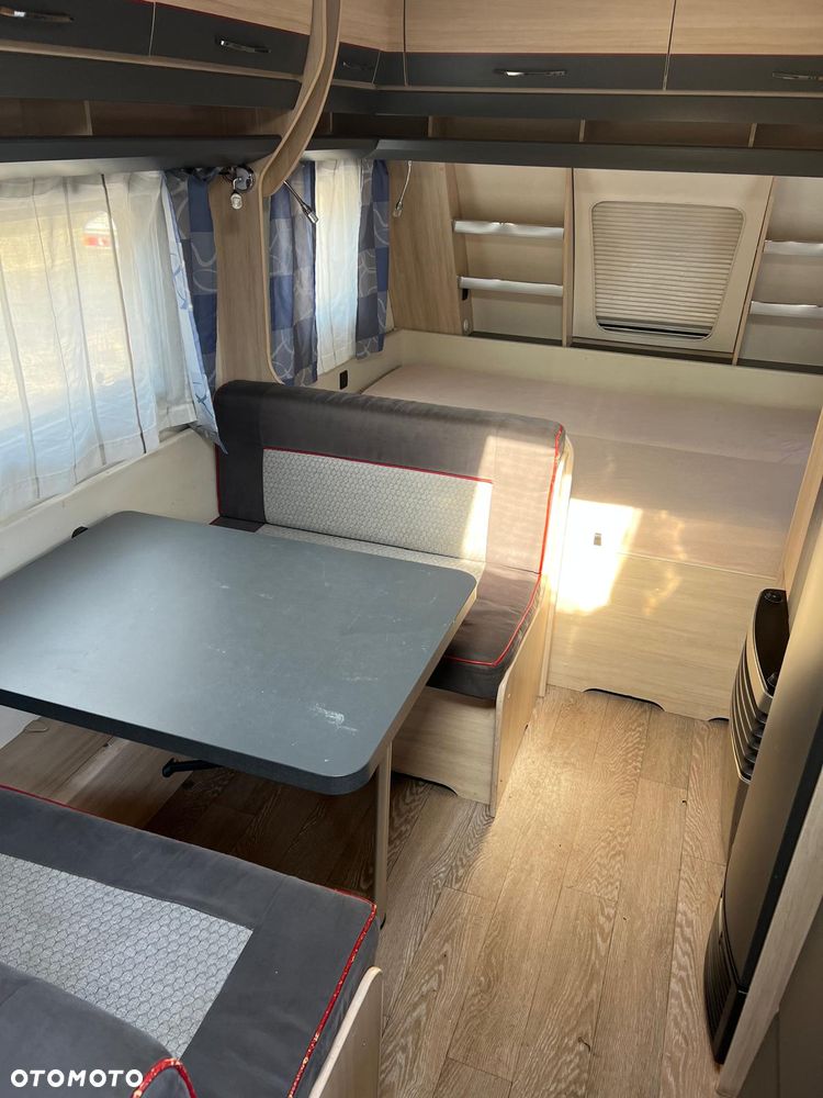 Hobby DeLuxe 490 KMF - 10