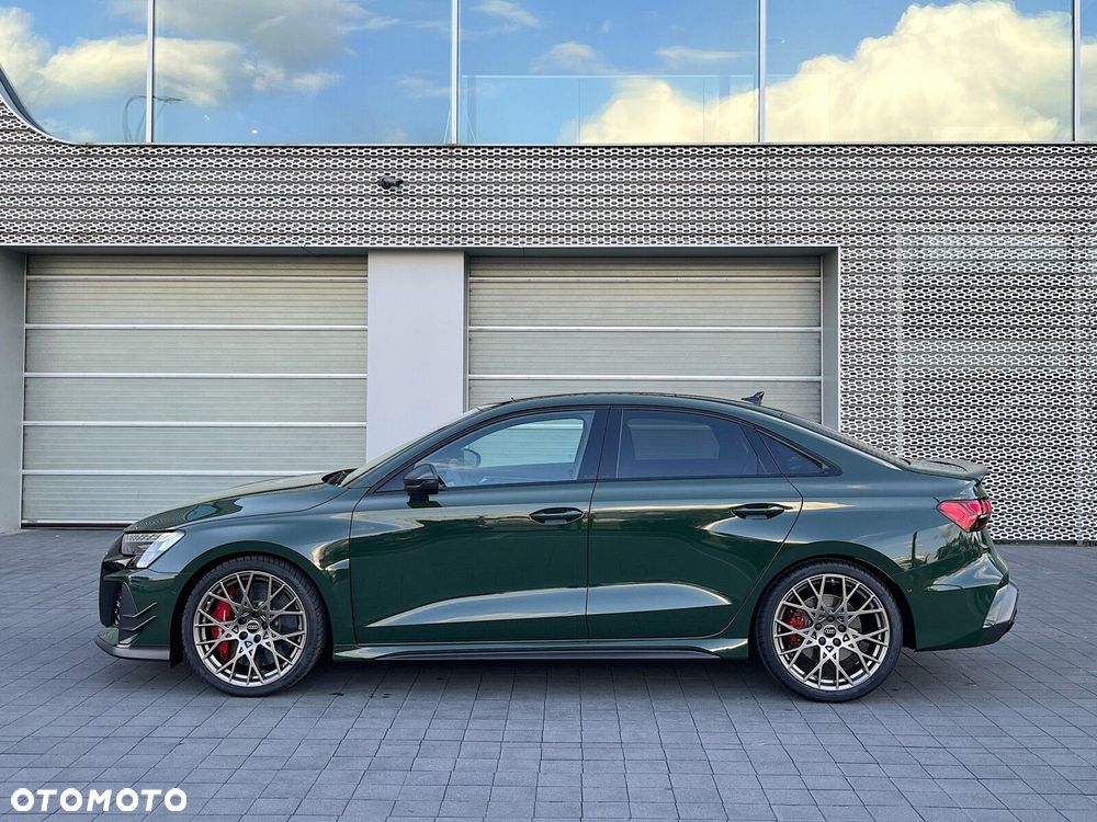 Audi RS3 Limousine - 7