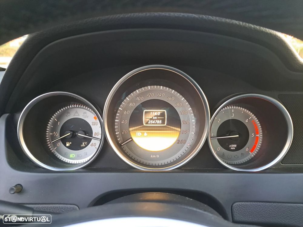 Mercedes-Benz C 220 Station CDI DPF (BlueEFFICIENCY) Avantgarde - 19