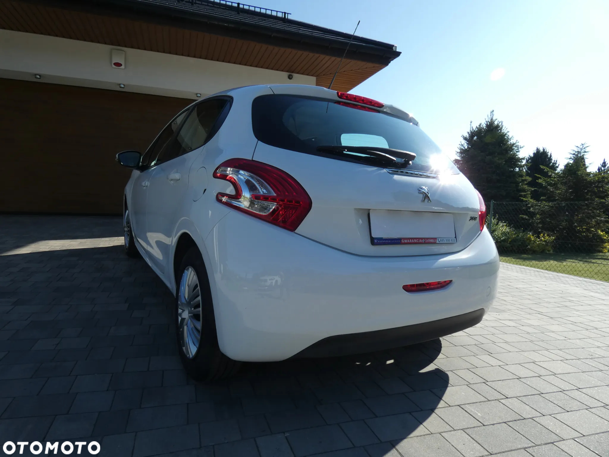 Peugeot 208 - 3