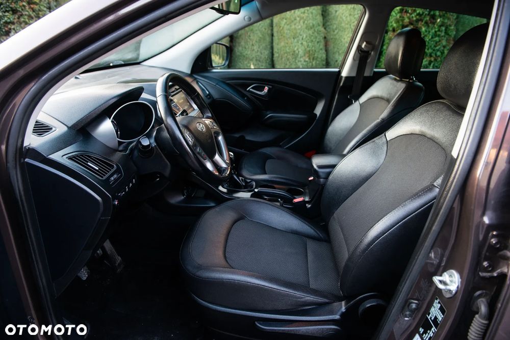 Hyundai ix35 2.0 CRDi 4WD Premium - 18