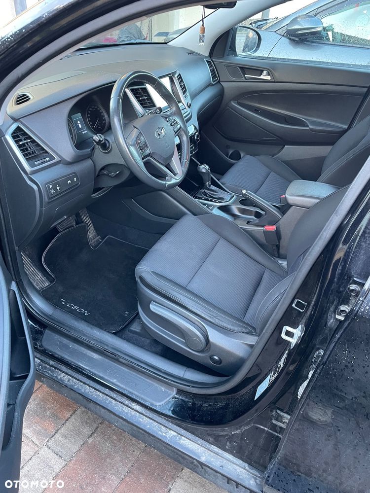 Hyundai Tucson - 11