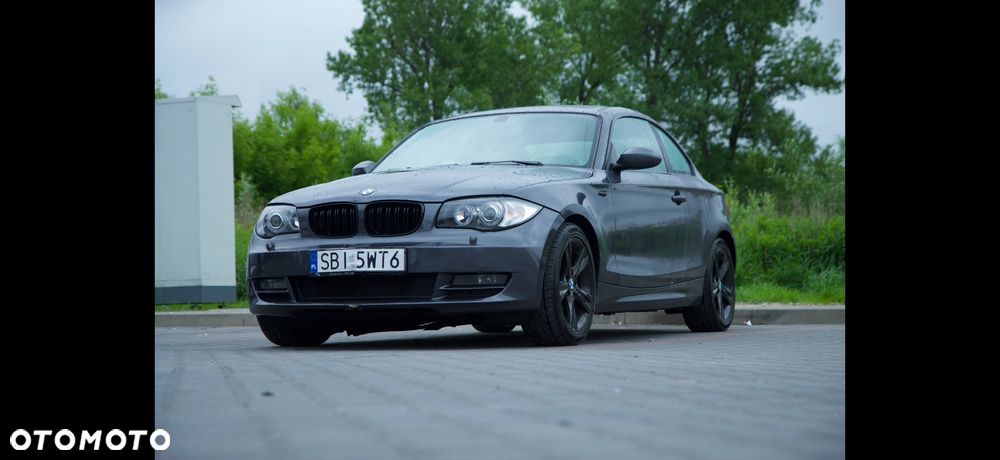 BMW Seria 1 120d DPF - 1