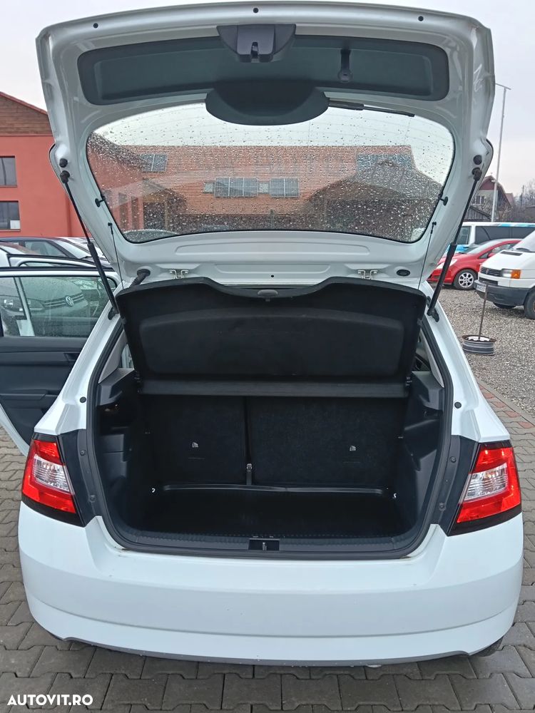 Skoda Fabia - 5