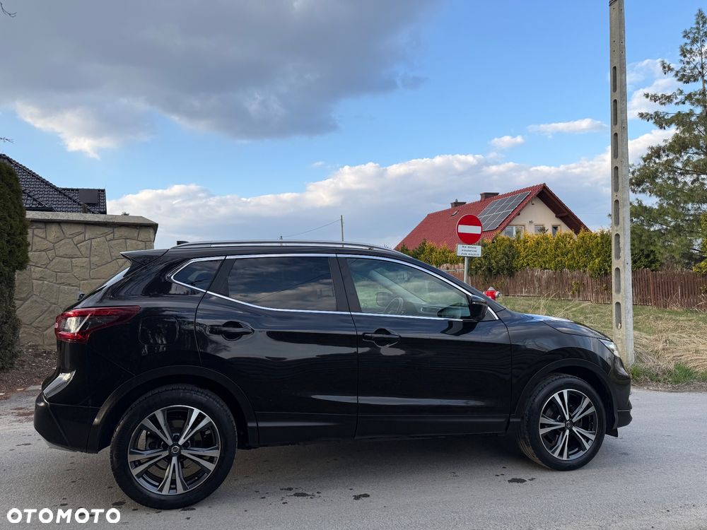 Nissan Qashqai 1.6 Tekna - 26