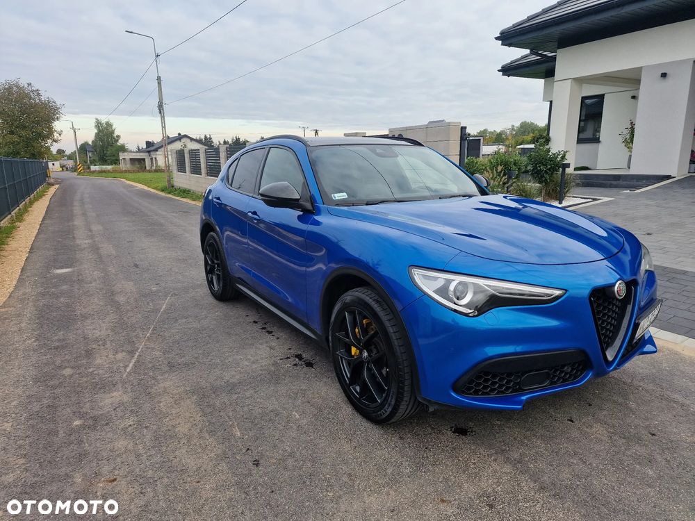Alfa Romeo Stelvio 2.0 Turbo B-Tech Edition Q4 - 3