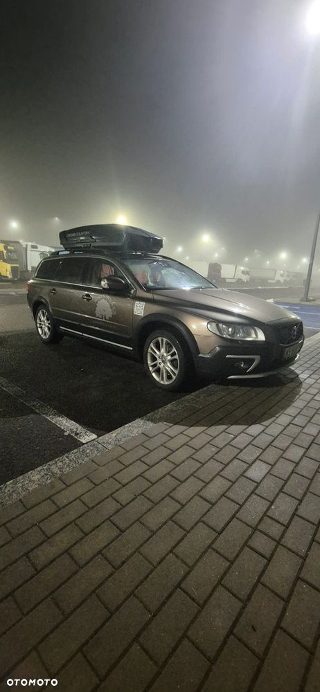 Volvo XC 70 - 2