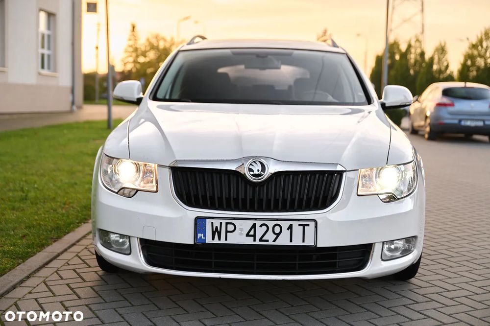 Skoda Superb 2.0 TDI Platinum - 18