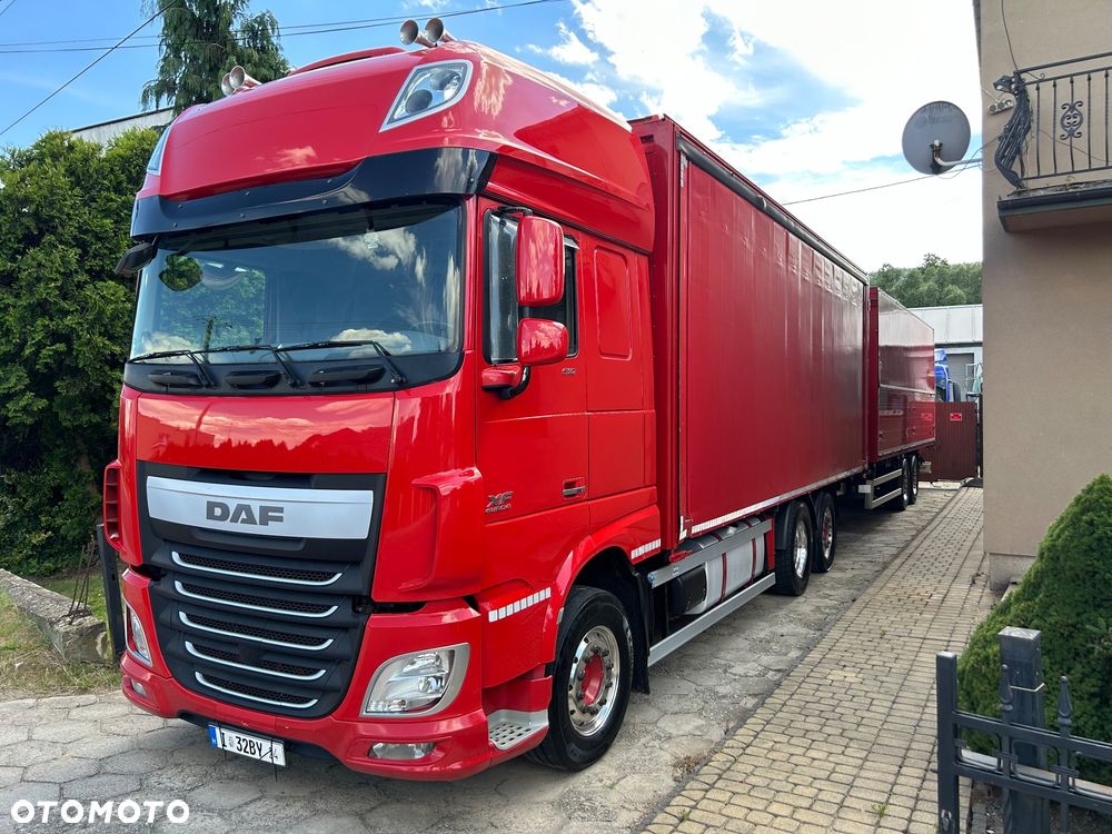 Schmitz Cargobull 7.7m OCYNK OSIE MERCEDES ALUFELGI KONTENER TANDEM NAPOJÓWKA OTWIERANY BOK DO NAPOJÓW STAN BDB - 10