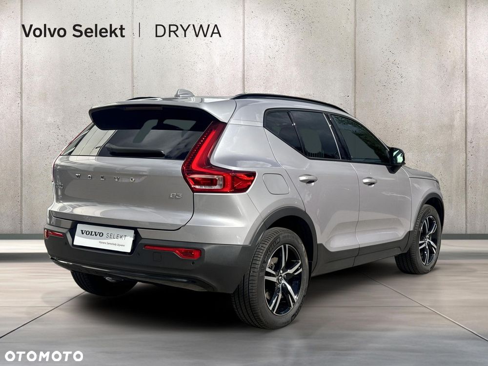 Volvo XC 40 - 5