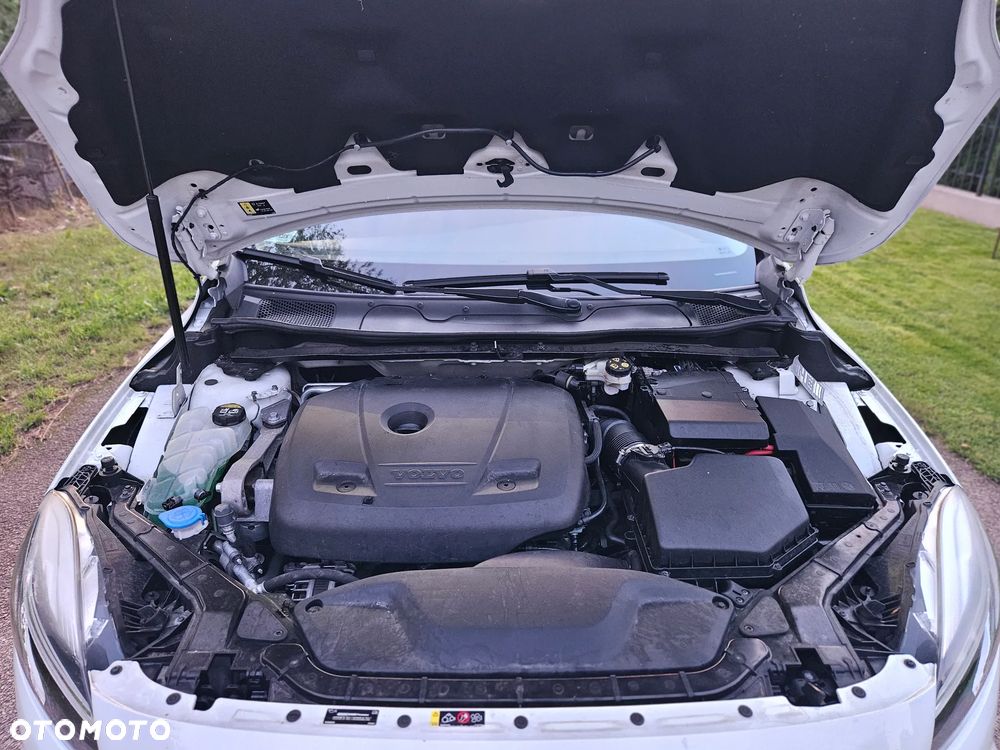 Volvo V40 Cross Country T4 Drive-E Kinetic - 24