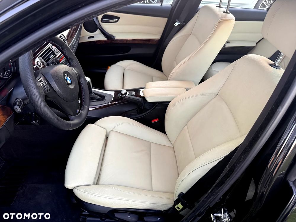 BMW Seria 3 320d DPF - 30
