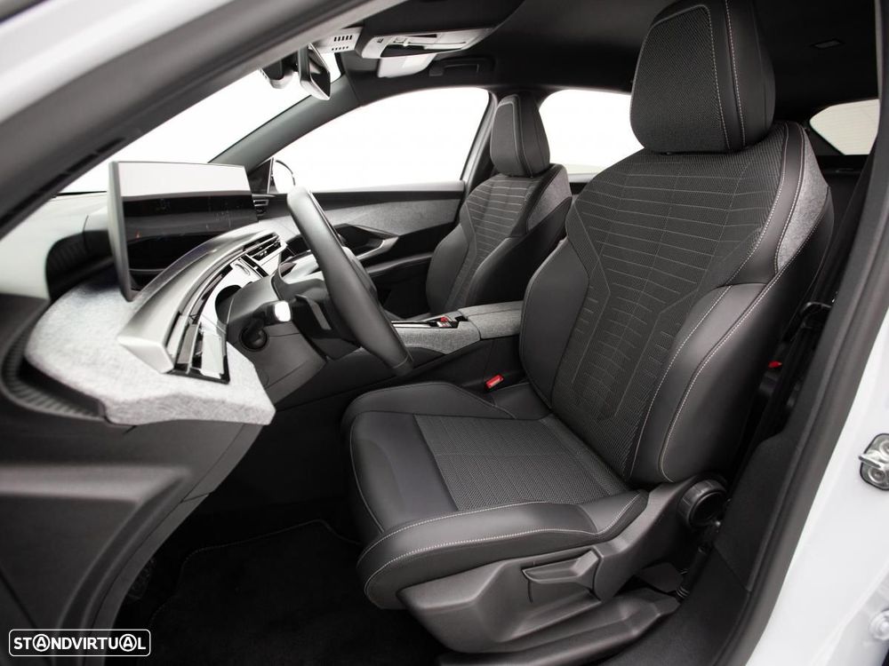 Peugeot E-3008 73 kWh Allure - 7