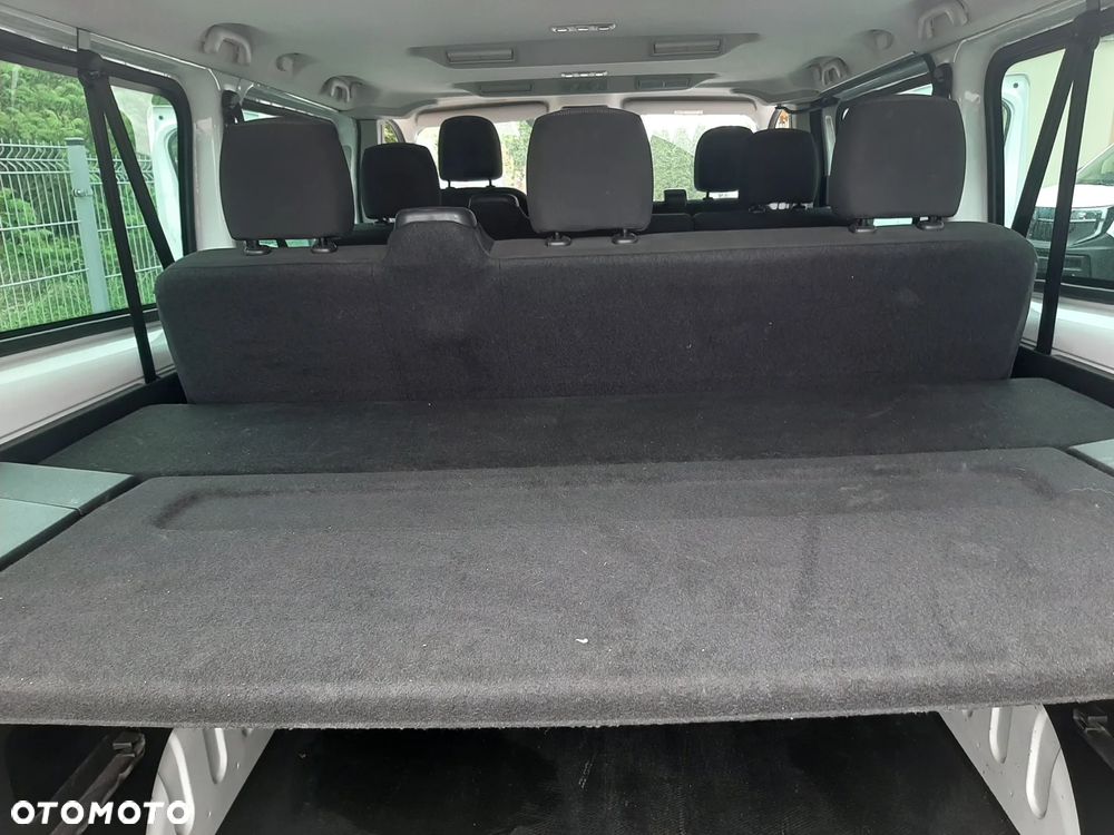 Renault Trafic 2.0 dCi - 36