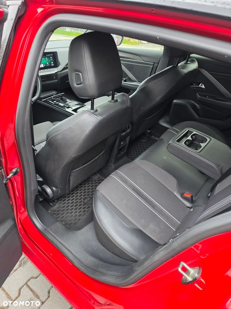 Opel Astra 1.2 T GS S&S - 18