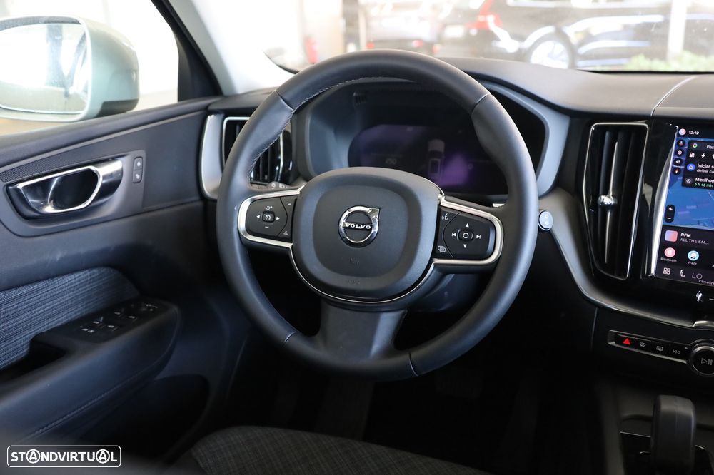 Volvo XC 60 2.0 T6 PHEV Core AWD - 23