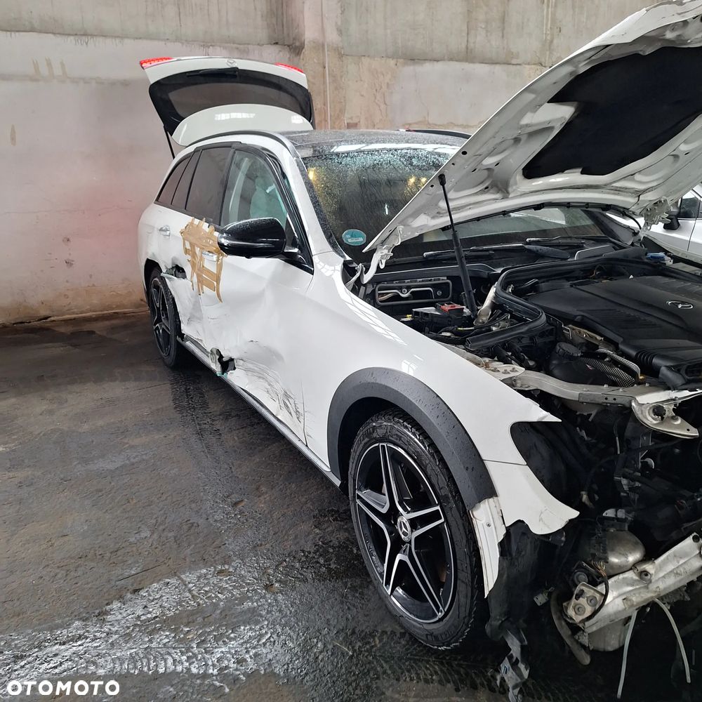 Mercedes-Benz Klasa E 450 4-Matic 9G-TRONIC - 8