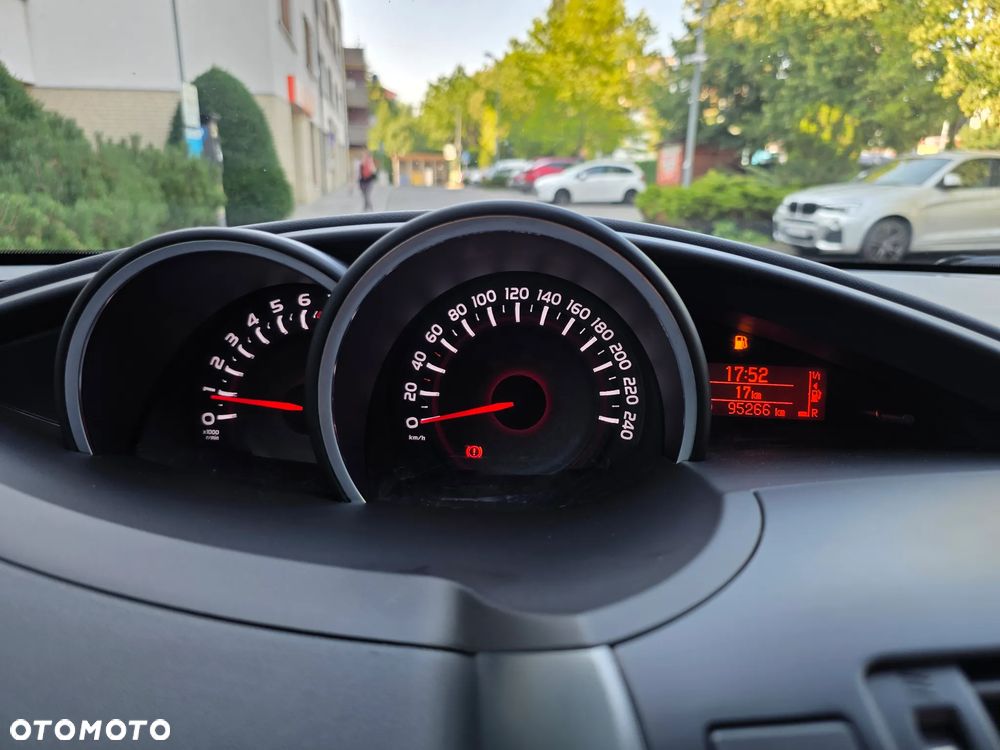 Toyota Verso - 31