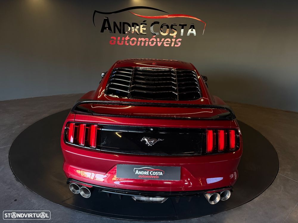 Ford Mustang 2.3i EcoBoost Aut. - 4