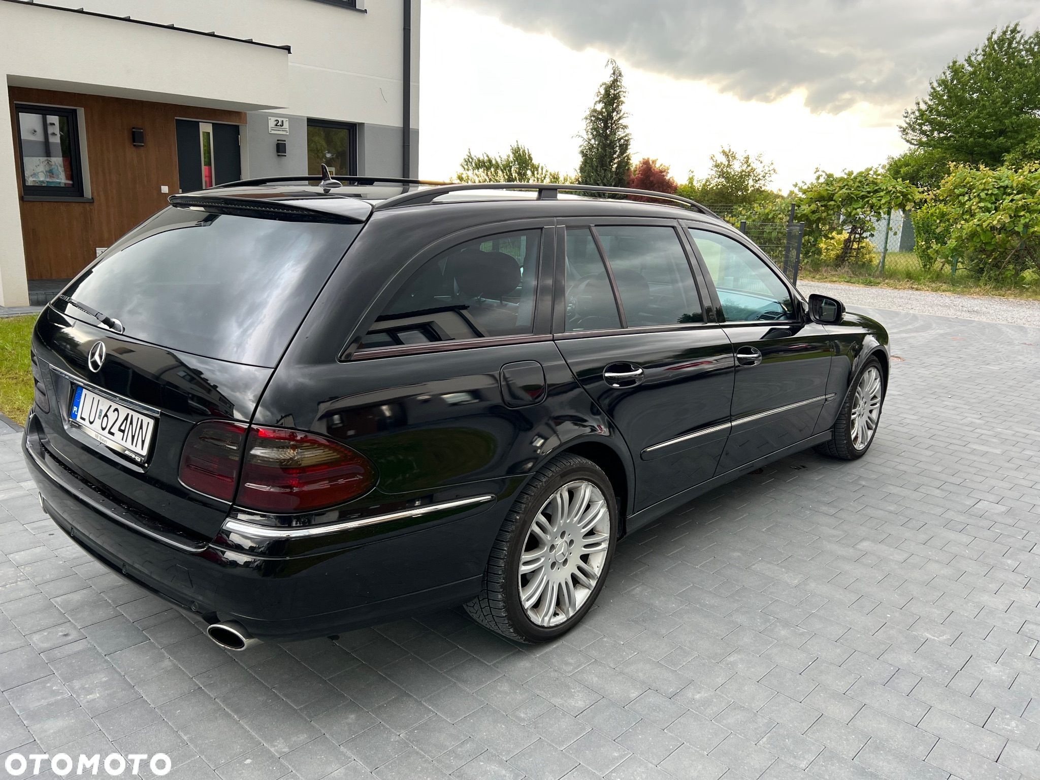 Mercedes-Benz Klasa E 320 CDI 4-Matic Avantgarde - 4