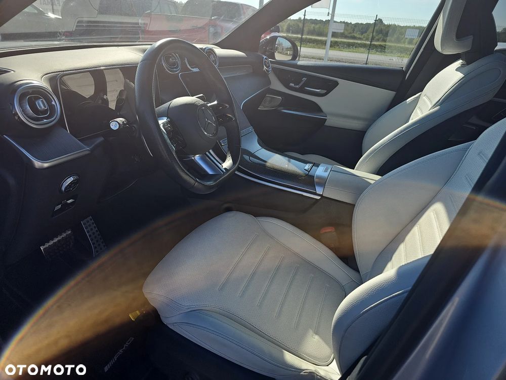 Mercedes-Benz GLC - 26