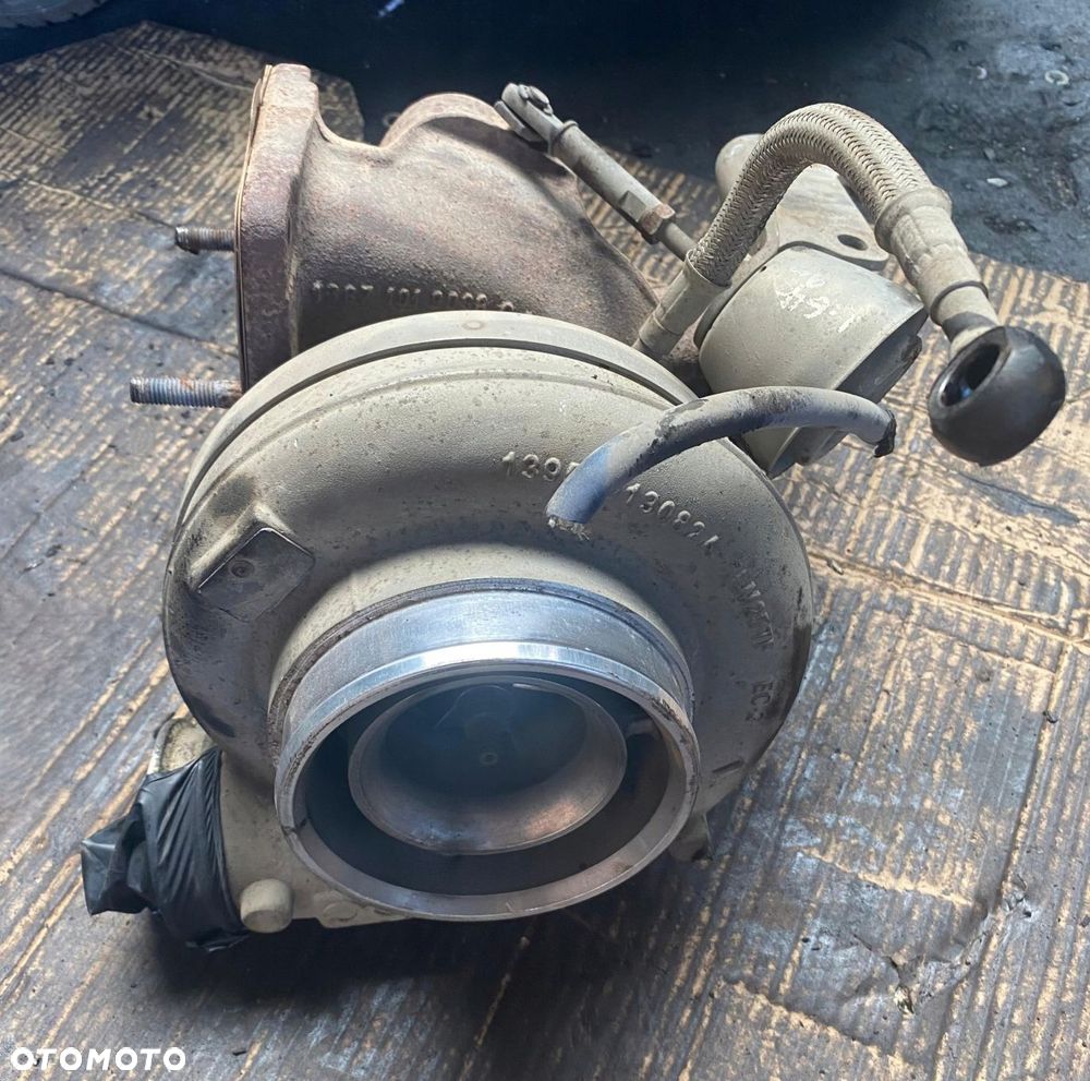 TURBINA TURBOSPRĘŻARKA BORGWARNER MERCEDES ACTROS B3-471-2 - 1