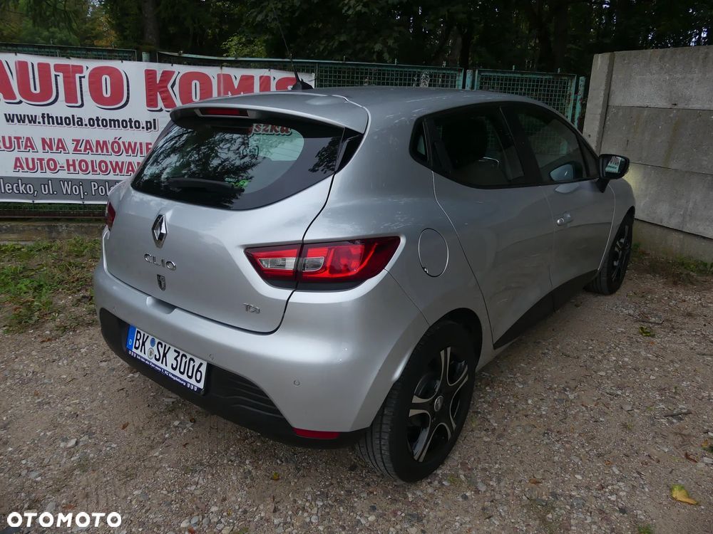 Renault Clio - 20