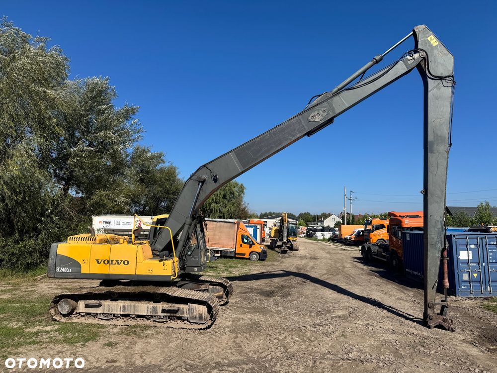 Volvo EC 240 CLR - 1