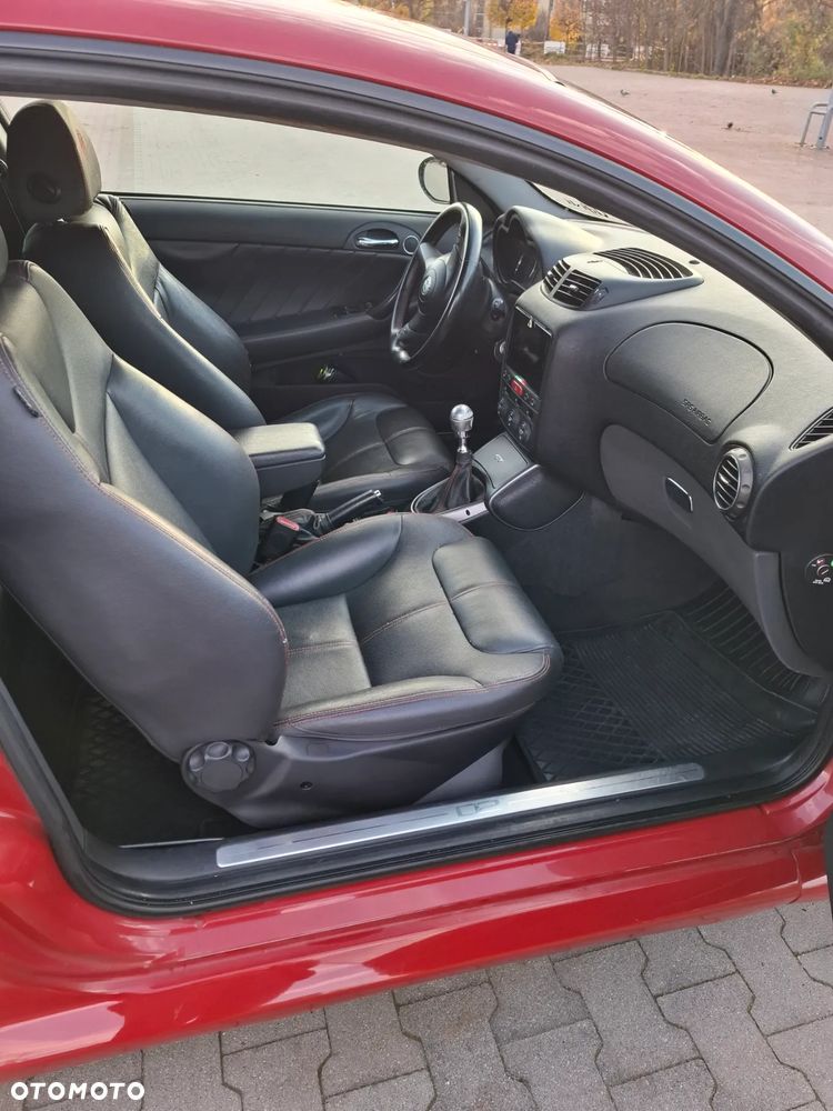 Alfa Romeo GT 1.9JTD 16V Q2 - 13