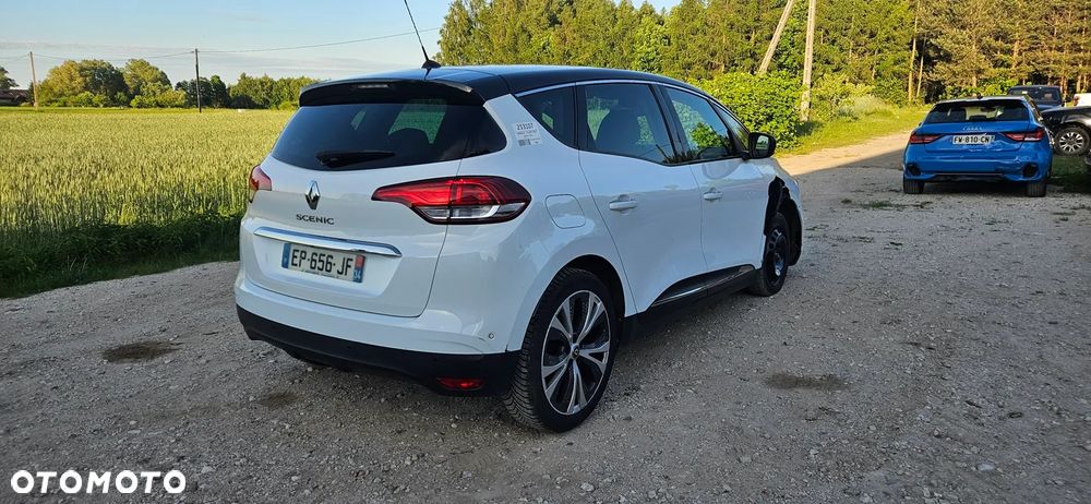 Renault Scenic - 5