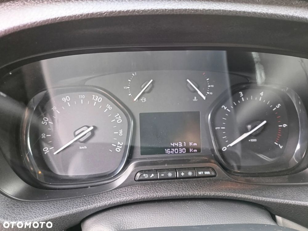 Toyota ProAce Kombi 2.0 D-4D Long 2,8t - 9