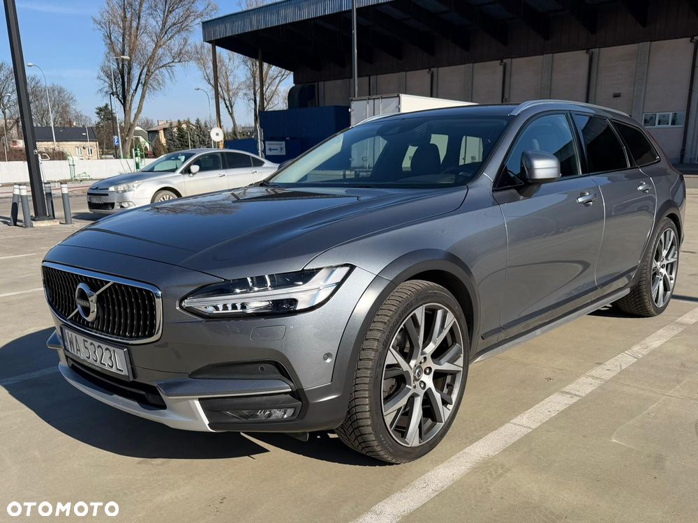 Volvo V90 Cross Country