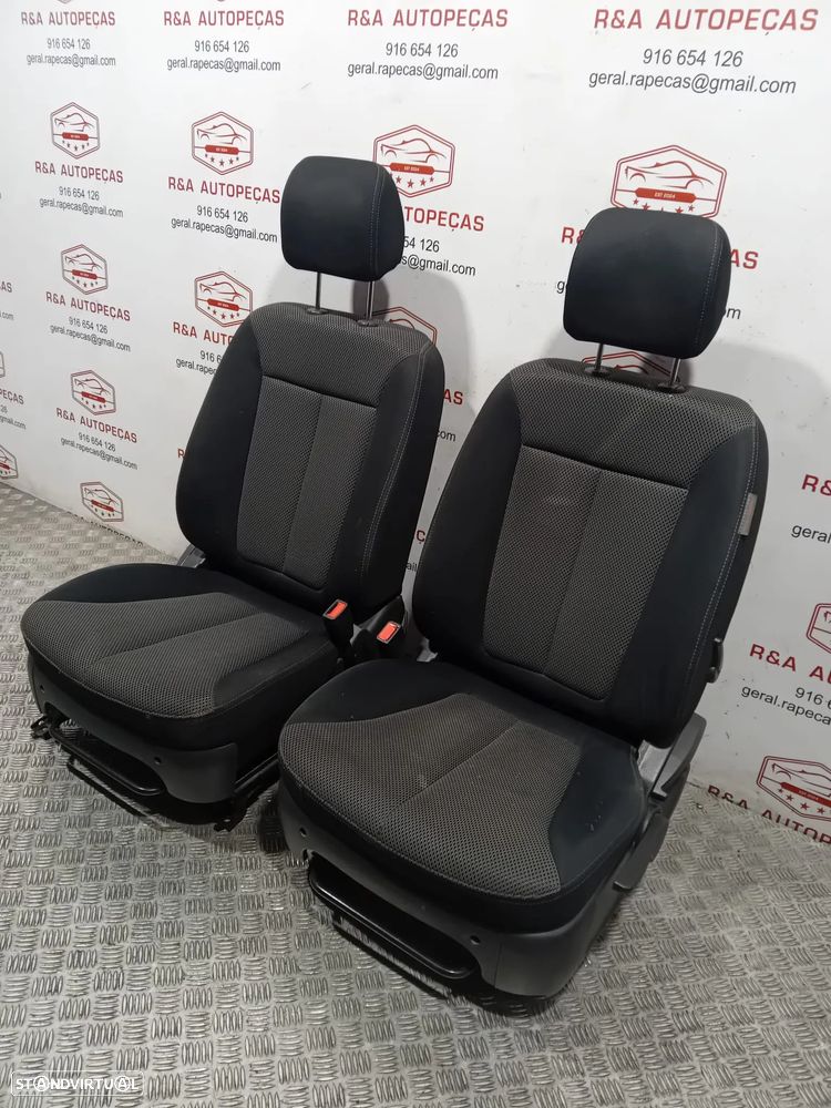 Conjunto Bancos Hyundai Santa Fé em Tecido Original - 16