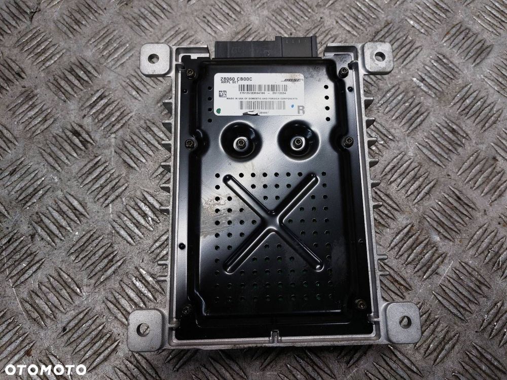 WZMACNIACZ AUDIO BOSE NISSAN MURANO Z50 28060CB00C - 2