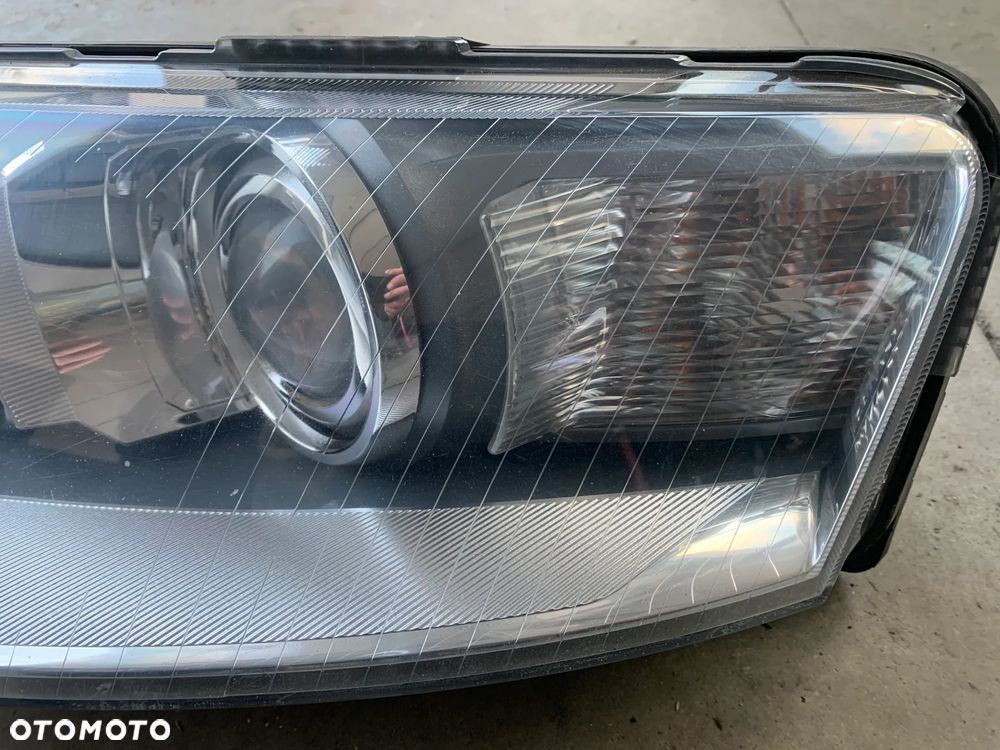 lampa przód lewa ksenon xenon skrętna A6 C6 - 6