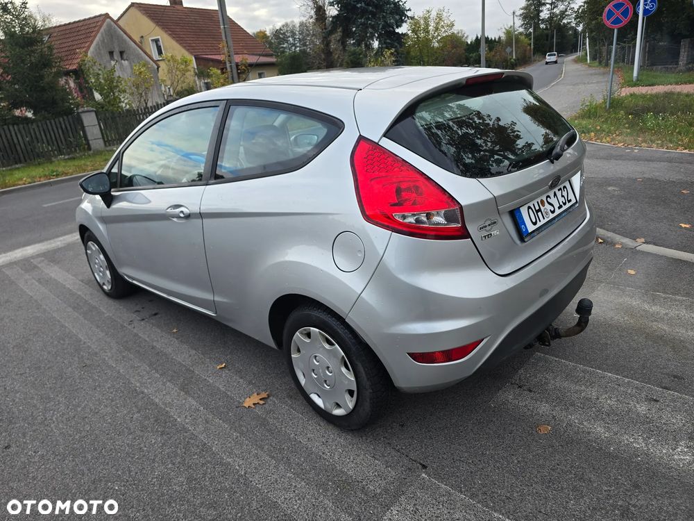 Ford Fiesta - 13