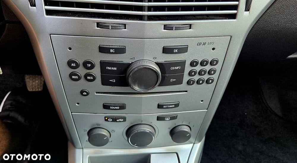 Opel Astra - 22