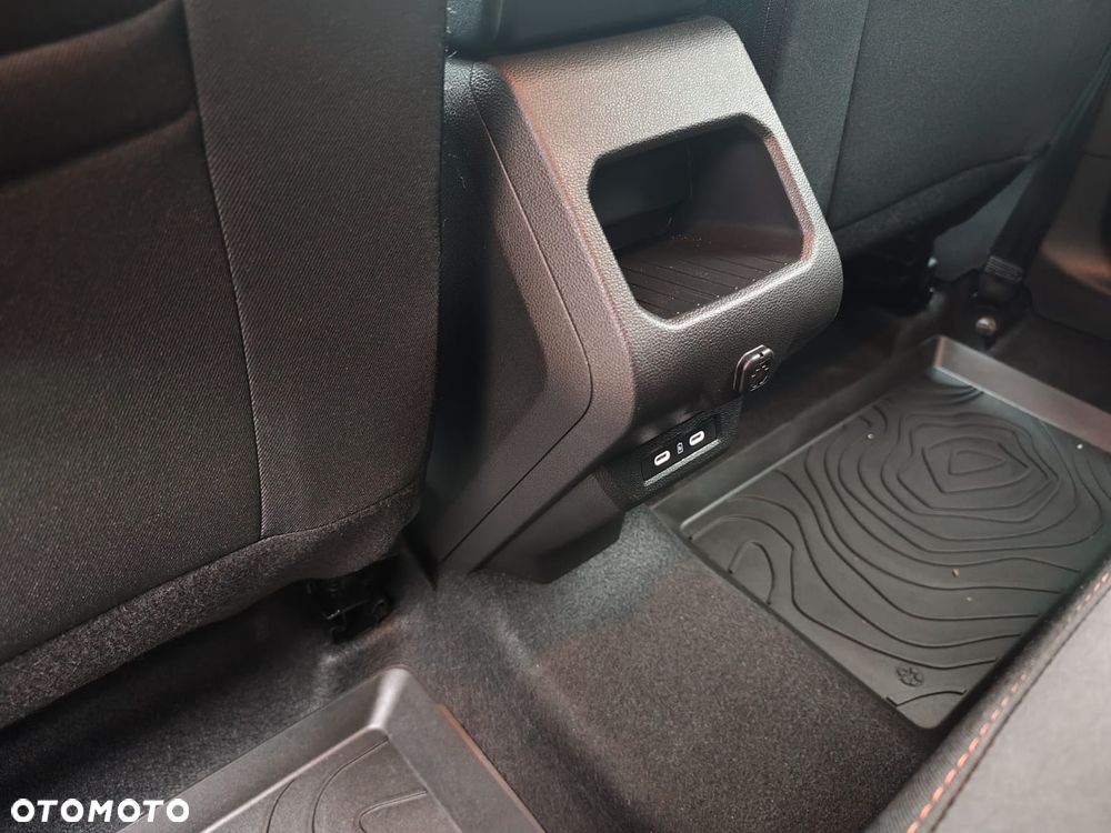 Dacia Duster 1.6 Full Hybrid 140 Extreme MMT - 12