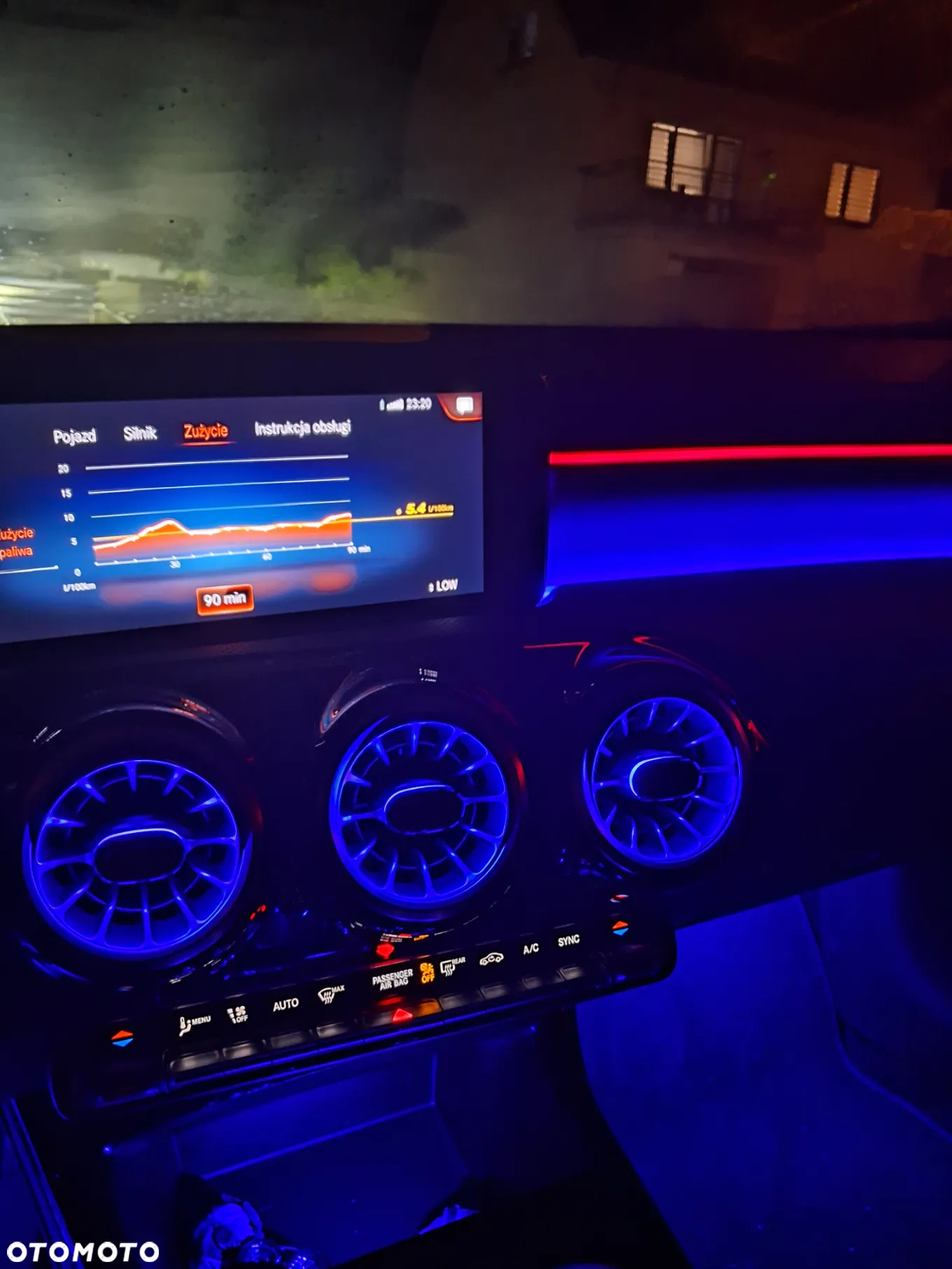 Mercedes-Benz CLA 250 Edition 1 7G-DCT - 34
