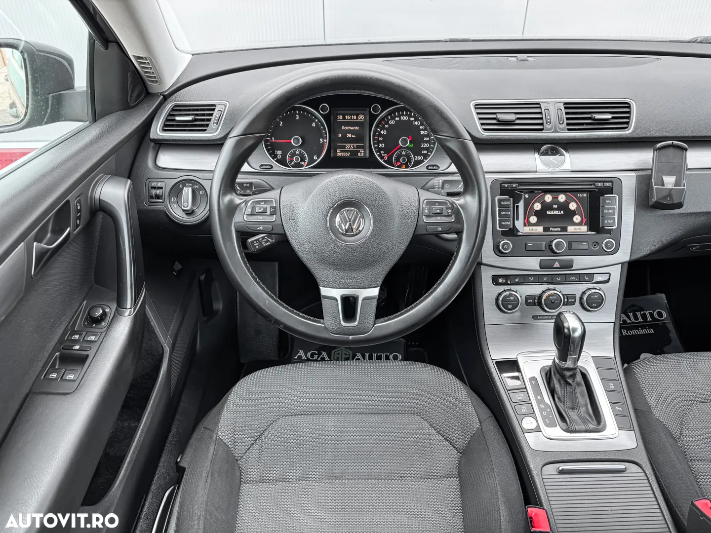 Volkswagen Passat - 7