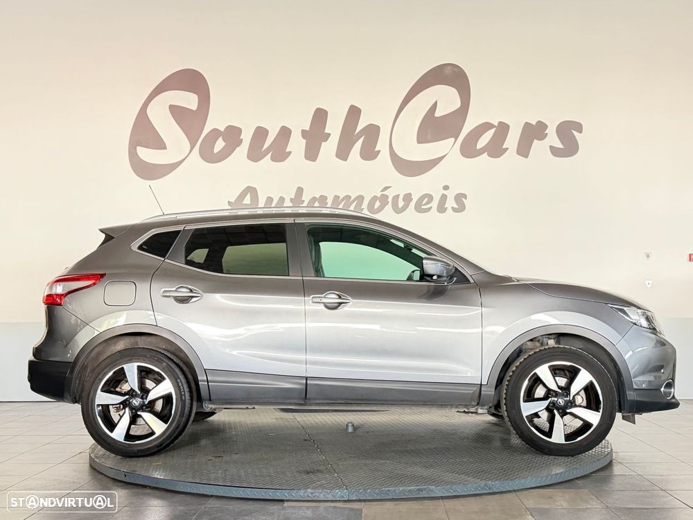 Nissan Qashqai 1.6 dCi Tekna Premium - 2