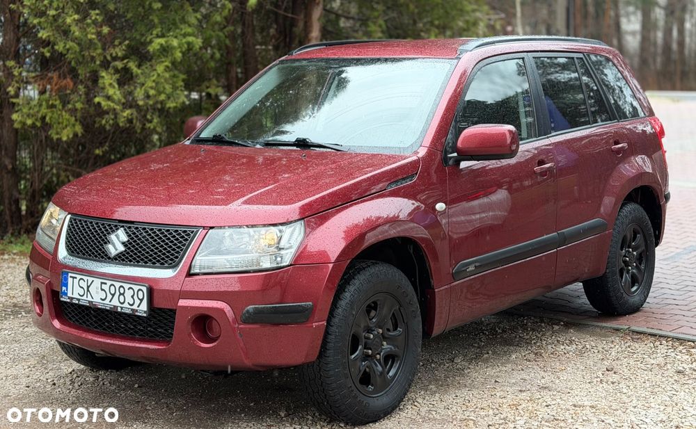 Suzuki Grand Vitara 2.0 Comfort + - 4