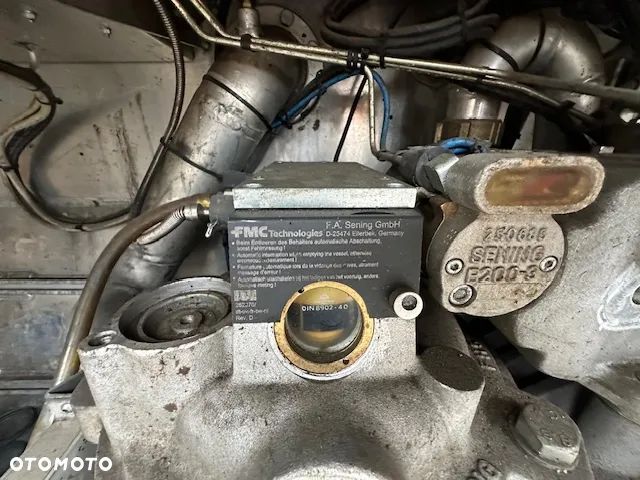 Mercedes-Benz AXOR - 11