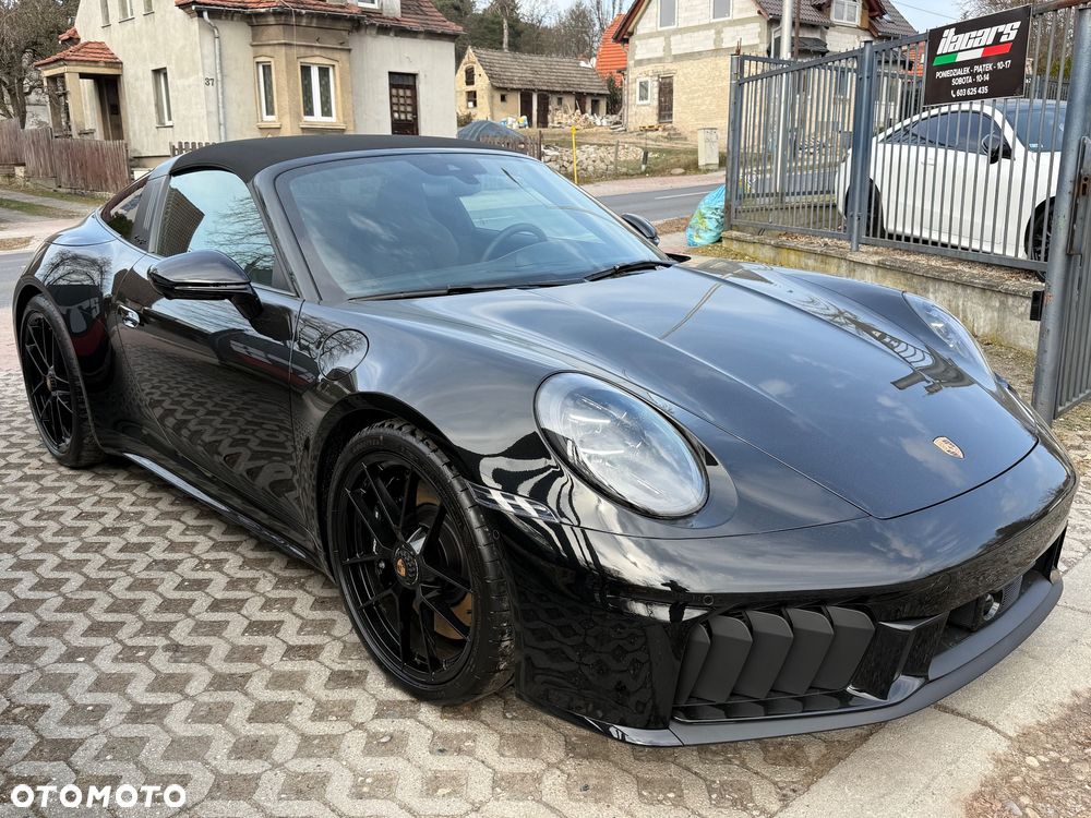 Porsche 911 Targa 4 GTS PDK - 5