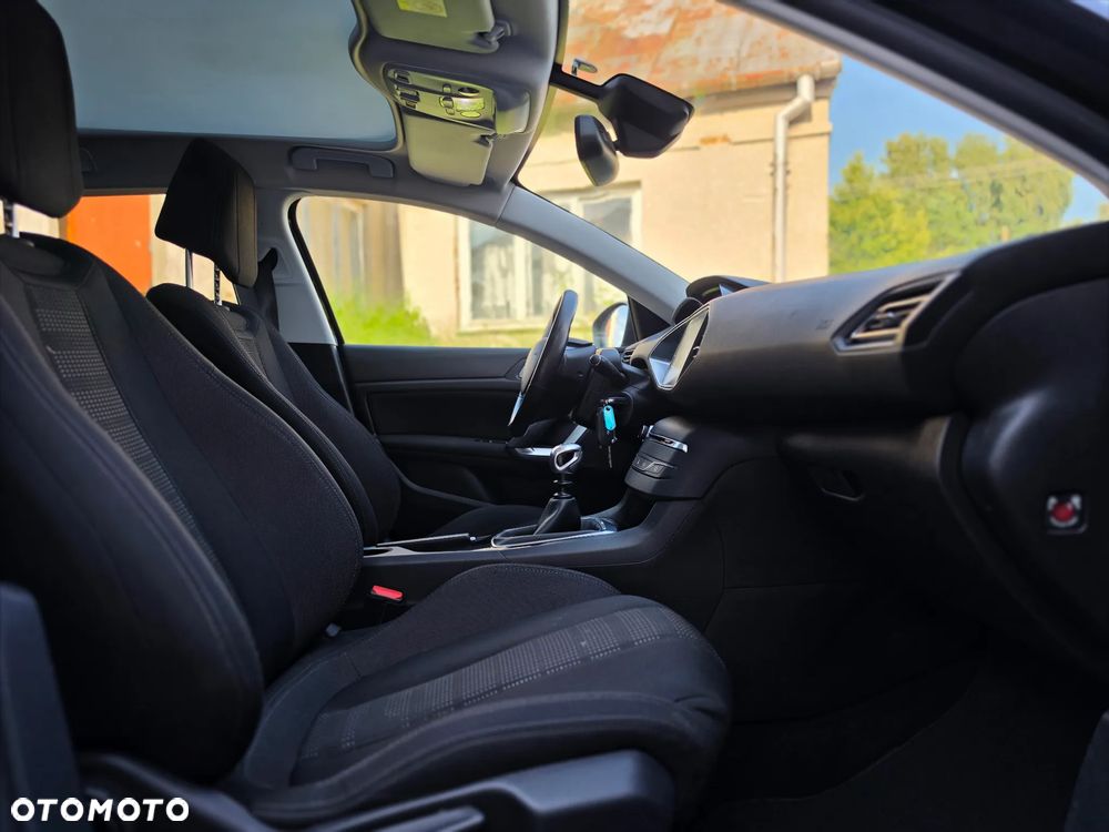 Peugeot 308 - 21
