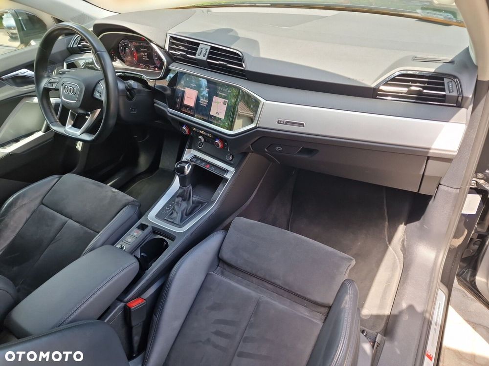 Audi Q3 Sportback - 27