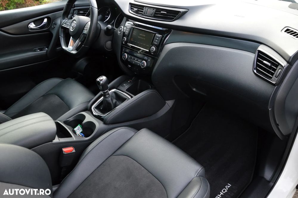 Nissan Qashqai 1.3 138CP 2WD Tekna - 23